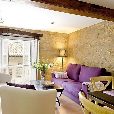 Apartamentos Turisticos Los Zapatos Morados Haro Dış mekan fotoğraf